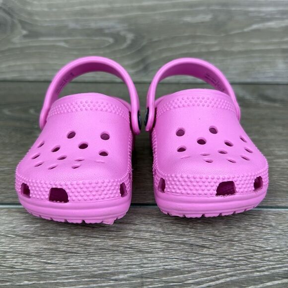 Crocs Classic Toddler Girl Sz 3 Pink Rubber Slip On Comfort Clogs Sandals - Picture 2 of 10